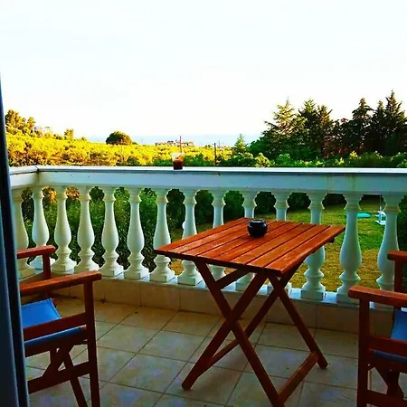 Frama Paradise House * 尼尔斯吉尼